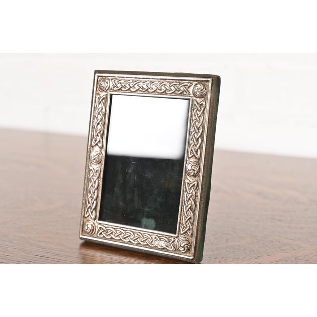 Art Deco Tiffany & Co. Style Celtic Knot Sterling Silver Picture Frame For Sale - Image 3 of 12