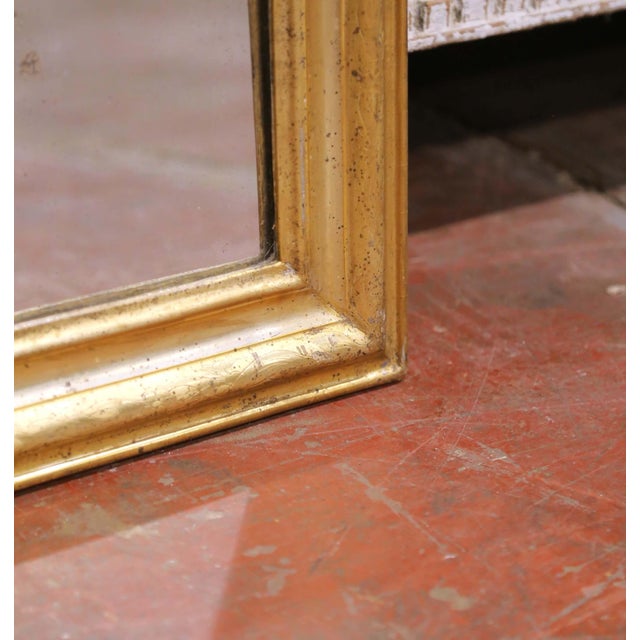 Pair of 19th Century French Louis Philippe Giltwood Mirrors With Floral Motifs For Sale In Dallas - Image 6 of 9