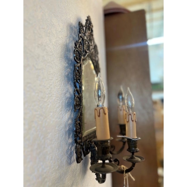 American Pair of Late 19th Century American Gilt Bronze & Beveled Mirror Wall Sconces For Sale - Image 3 of 7