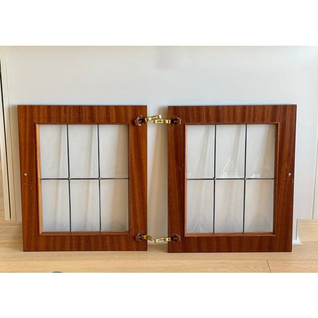 Vintage 70s Pair of Walnut and Convex Leaded Clear Glass Cabinet Doors For Sale - Image 15 of 18