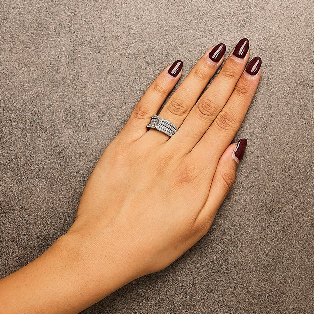 2020s .925 Sterling Silver 1/2 Cttw Diamond Multi-Row Bypass Band Ring (I-J Color, I3 Clarity), Size 6 For Sale - Image 5 of 6