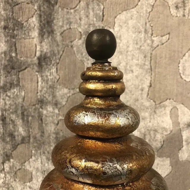 Contemporary Contemporary Styled Diamond Shaped Urn For Sale - Image 3 of 10