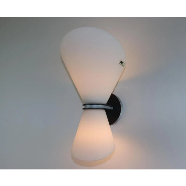 1980s Mid-Century Modern Murano Glass Wall Lamp For Sale In New York - Image 6 of 13