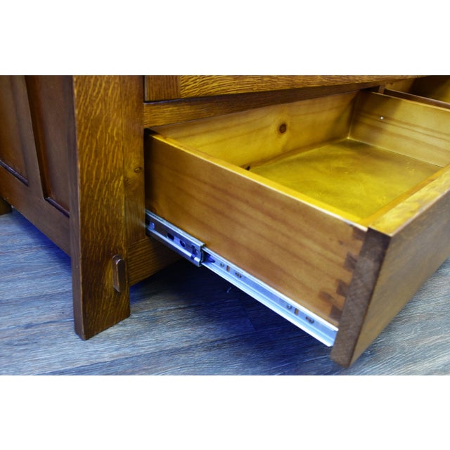 Mission Quarter Sawn Oak 60" Tv Stand (2 Colors Available) For Sale - Image 4 of 18