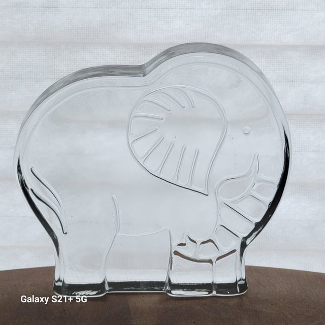 Vintage Dansk Glasburk Lead Crystal Elephant Paperweight Figurine Designed by Naiad Einsel, 1970s For Sale - Image 12 of 13