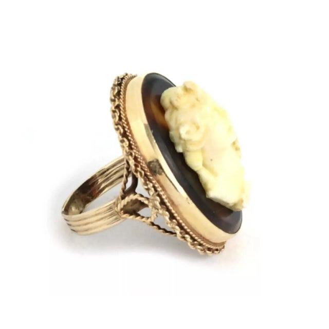 Carved Woman Cameo 14k Yellow Gold Oval Ring For Sale - Image 4 of 6