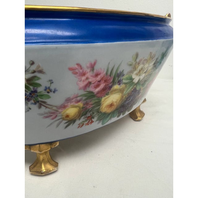 1900 - 1909 French Antique Old Paris Floral Painted Jardiniere For Sale - Image 5 of 9