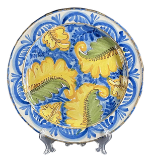 Large Spanish Maiolica Dish with Traditional Patterns and Foliage, 18th-19th Century
