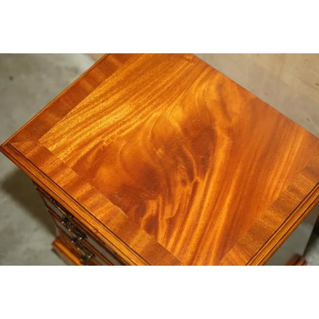 Vintage Flamed Hardwood Nightstands with Drawers, Set of 2 For Sale - Image 16 of 18