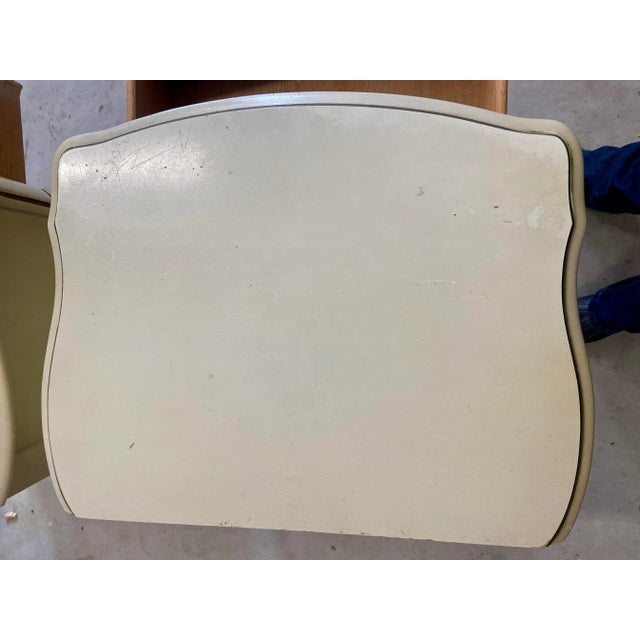 Cream Pair of Vintage French Provincial Nightstands by Bassett – Marseille Collection, Circa 1980’s For Sale - Image 8 of 12