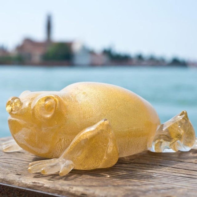 Early 21st Century Gold and Crystal Frog Sculpture in Handcrafted Glass from YourMurano For Sale - Image 5 of 10