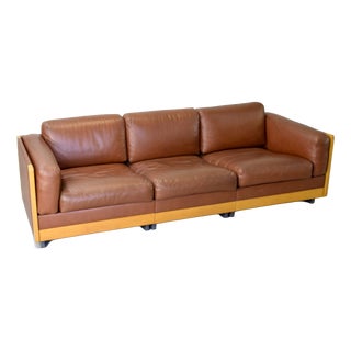 920 Three-Seat Sofa in Beechwood and Leather by Afra & Tobia Scarpa for Cassina, Italy, 1960s For Sale