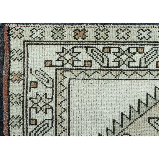 Early 21st Century Turkish Vintage Rug 2'6" x 3'5" #20672 For Sale - Image 5 of 8