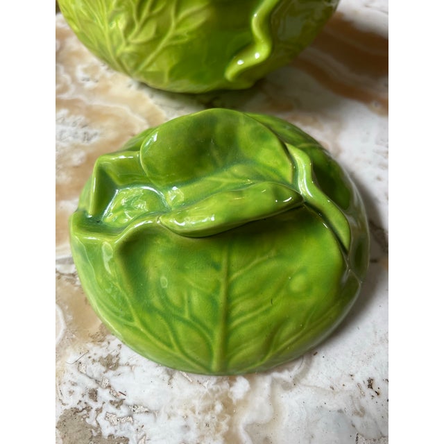 Up for consideration is a beautiful vintage ceramic Holland cabbage bowl with matching lid. This would look lovely in your...