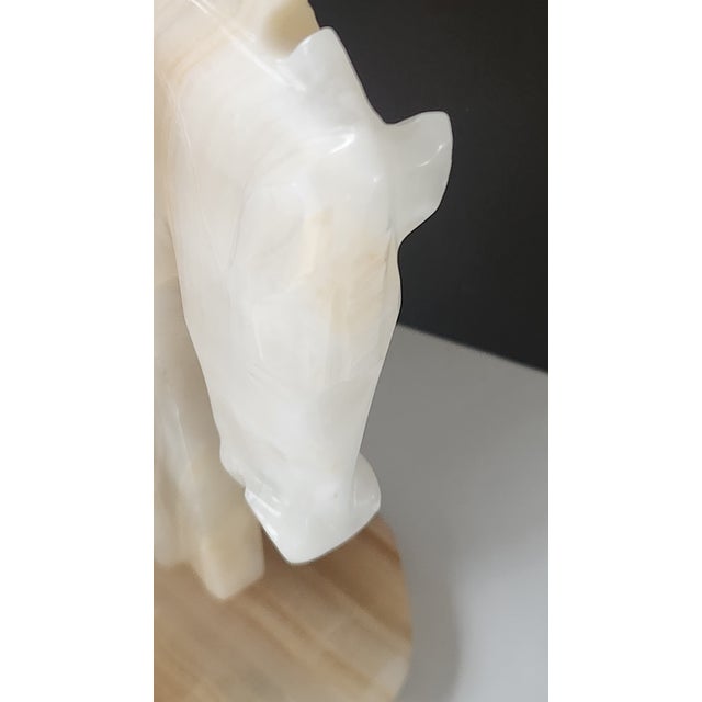 Gemstone 1960s Mid-Century Mexican Banded Onyx Horse Head Bookends – Western Ranch Decor (Pair) For Sale - Image 7 of 17