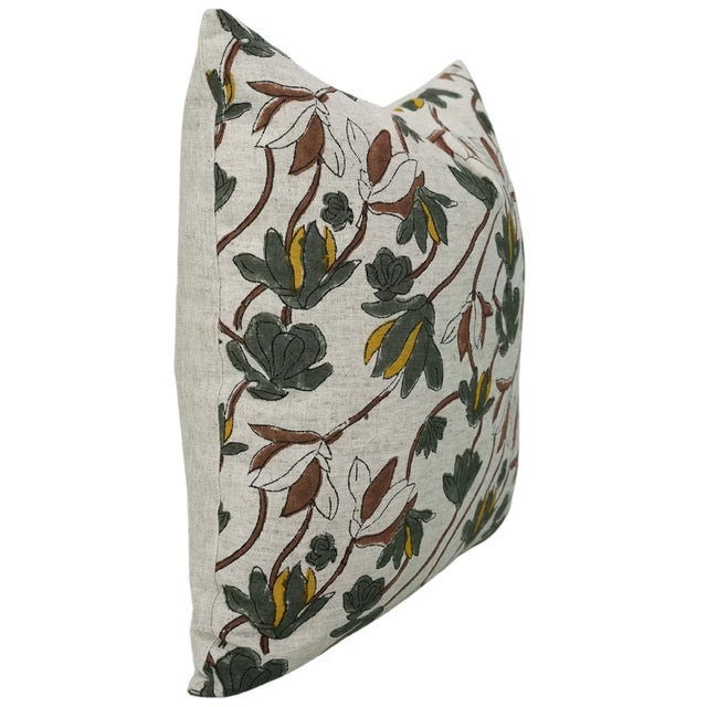 Modern Shivri Block Print Cushion Cover 22x22 Inch- Cotton Linen For Sale - Image 3 of 5