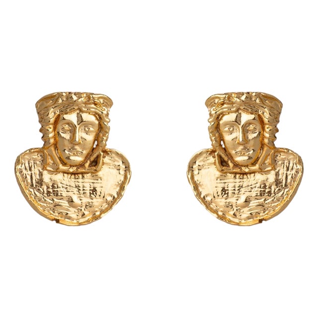 Medusa’s Gaze Stud Earrings, A Pair For Sale