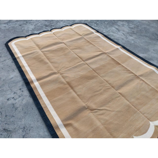 Handmade Cotton Scalloped Rug, Tan With Cream and Black Border - 6'x9' For Sale - Image 6 of 11