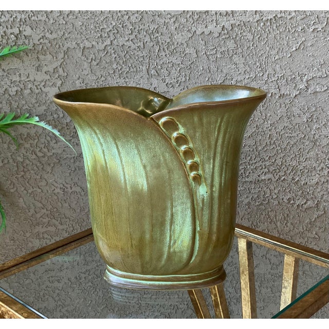 Circa 1949 Frankoma Pottery "Modelled Wheat" Vase Style 74 in Prairie Green For Sale - Image 9 of 18