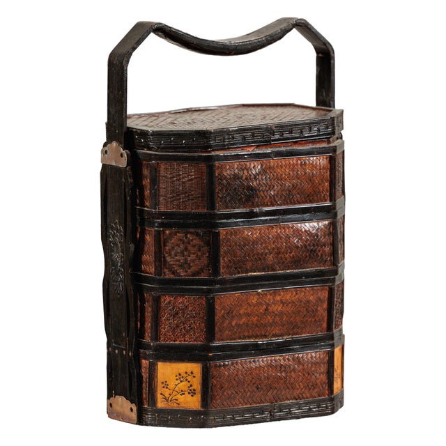 Mid 20th Century Chinese Hexagonal Four-Tier Woven Bamboo Basket with Carved Handle For Sale - Image 14 of 18
