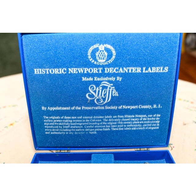 Metal 1970s Stieff Pewter Decanter Labels Historic Newport Reproduction in Original Box For Sale - Image 7 of 7