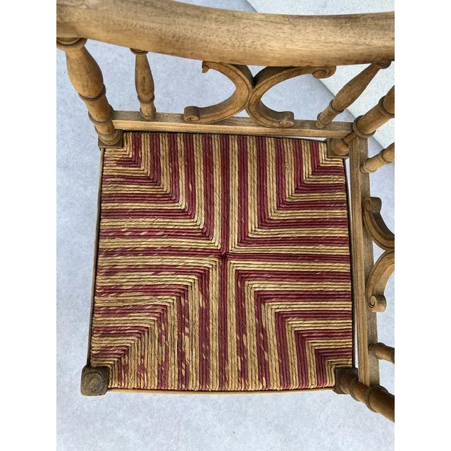 French Carved Wood Corner Chair with Woven Rush Seat, Early 20th Century For Sale - Image 12 of 13