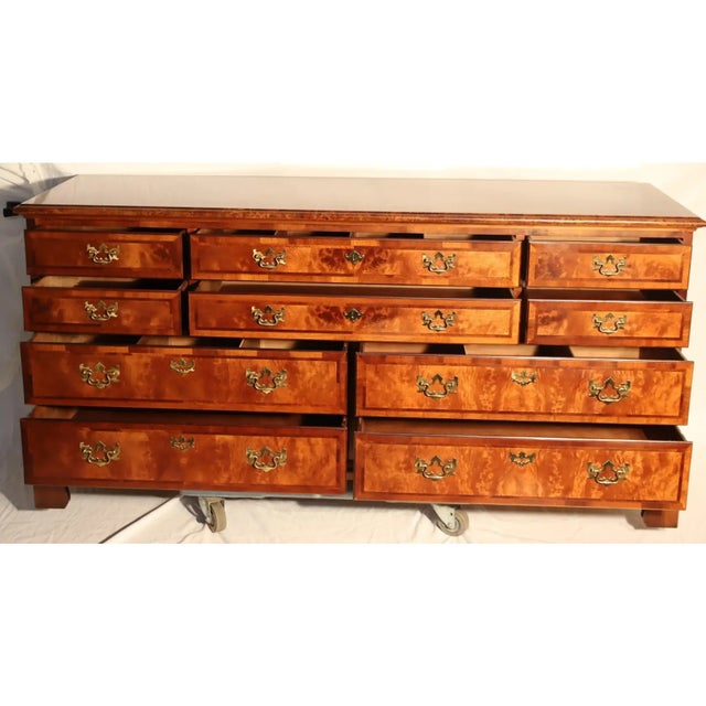 Henredon 1970s Vintage Henredon Aston Court Banded Mahogany Triple Dresser For Sale - Image 4 of 14