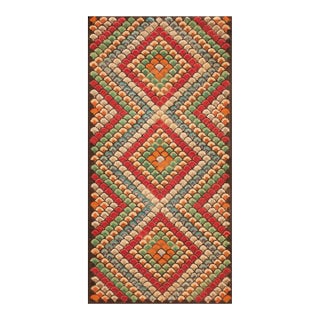 1930s Multicolor Geometric Folk Art Antique American Hooked Rug 2'8"x 5'4" Wool Carpet For Sale