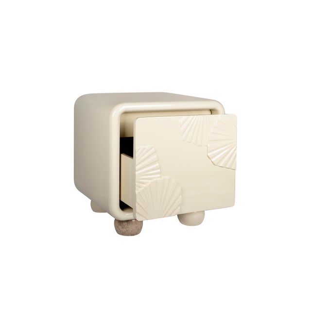 Mon Ooh Bedside Tables by Malabar, Set of 2, in New conditions. Designed from 2000