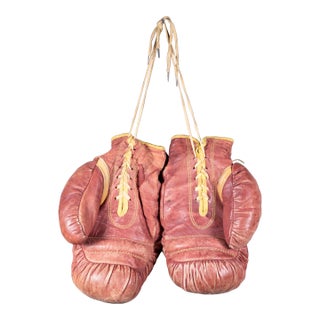 Vintage Marathon Leather Boxing Gloves c.1950-1960 For Sale
