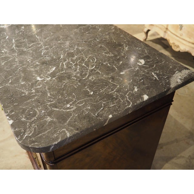 Wood C. 1820 French Restauration Commode in Flame Mahogany by Othon Kolping 1775-1853 For Sale - Image 7 of 18