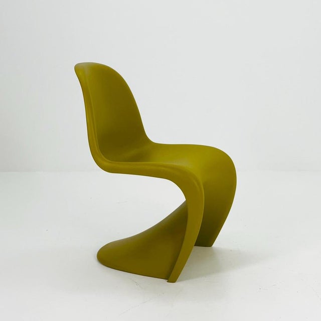 Orginal Limited Edition Verner Panton chair in Mustard ABS germany by Vitra 2012 The chair now sports a lime green hue -...