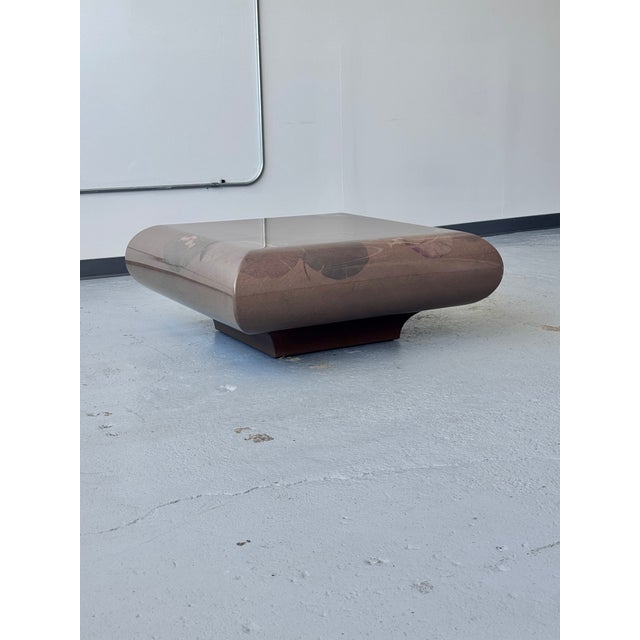 Postmodern Late 20th Century Postmodern Laquered Floating Coffee Table by Laque Martin For Sale - Image 3 of 16
