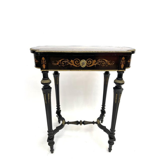Napoleon III Table with Marquetry Decoration For Sale - Image 3 of 9
