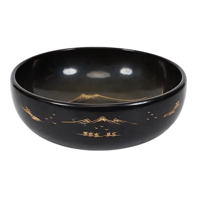 Vintage 1940s Japanese Black Lacquer Bowl With Painted Brass Inlay For Sale