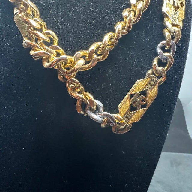 Italian 1960s Costume Jewelry Long Chain by Helen Rubinstein For Sale - Image 3 of 12