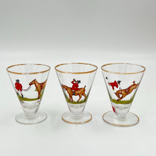 English 1930s Cyril Gorainoff X Abercrombie & Fitch Hand-Painted and Signed Fox-Hunt Scene Footed Liqueur, Cordial, or Shot Glasses â€“ Set of 3 For Sale - Image 3 of 10