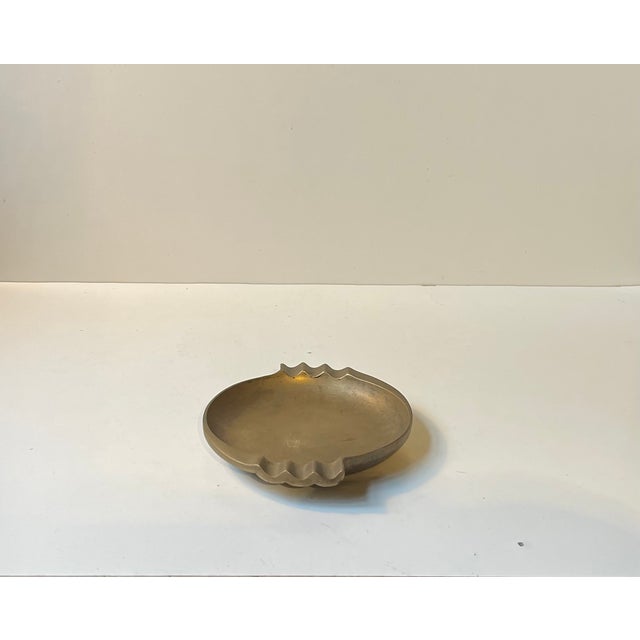 Steampunk stylized ashtray in cast bronze. Manufactured by CAWA in Denmark during the 1930s. The style of this piece is...