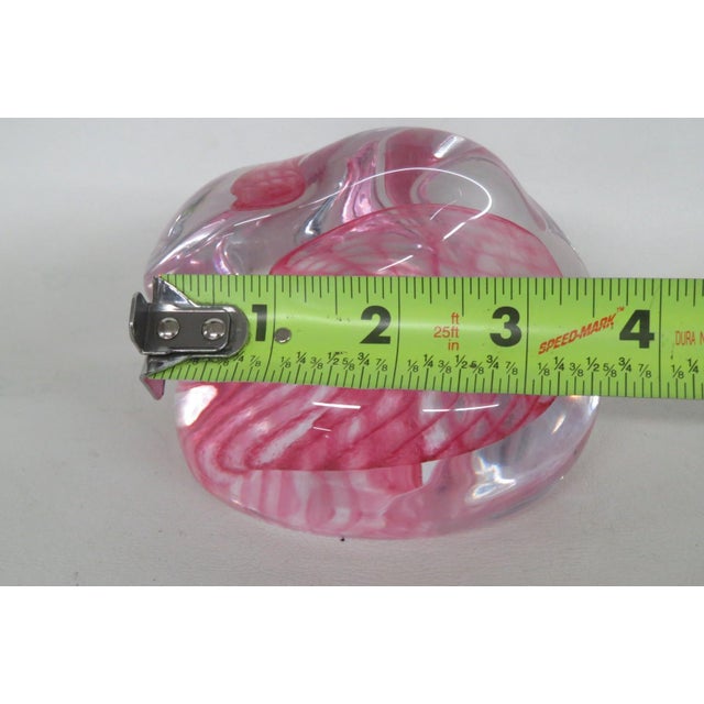 Large Mid Century Style Art Glass Paperweight Pink Swirl Clear Overlay 5193b For Sale - Image 9 of 13