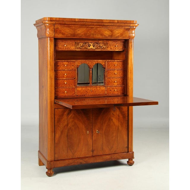 Antique Biedermeier Walnut Secretary, 1835 For Sale - Image 3 of 18