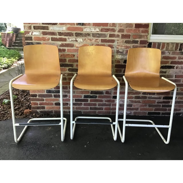 1960s Midcentury Modern Bent Plywood Bar Stools- Set of 3 For Sale - Image 4 of 4
