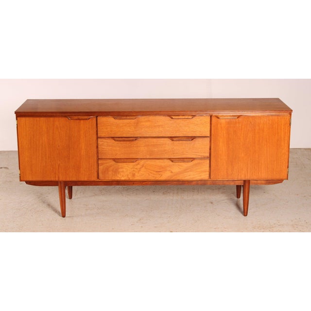 Mid-Century Teak Sideboard from Austinsuite, 1960s For Sale - Image 13 of 13