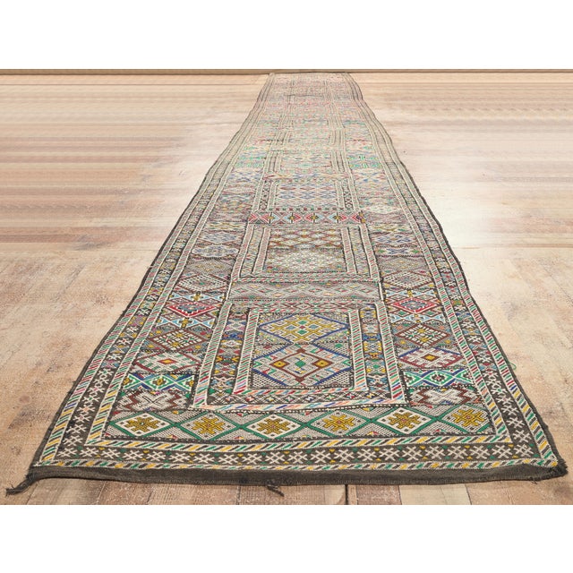 Vintage Zemmour Moroccan Kilim Rug, 03'04 X 23'06 For Sale - Image 9 of 11