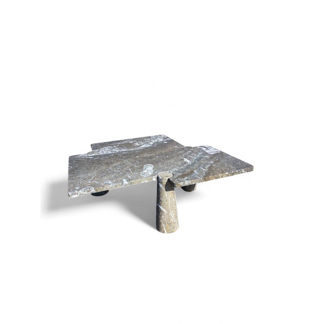 A sculptural "Freccia" marble coffee table from the Eros collection, designed by Angelo Mangiarotti and made by Skipper....