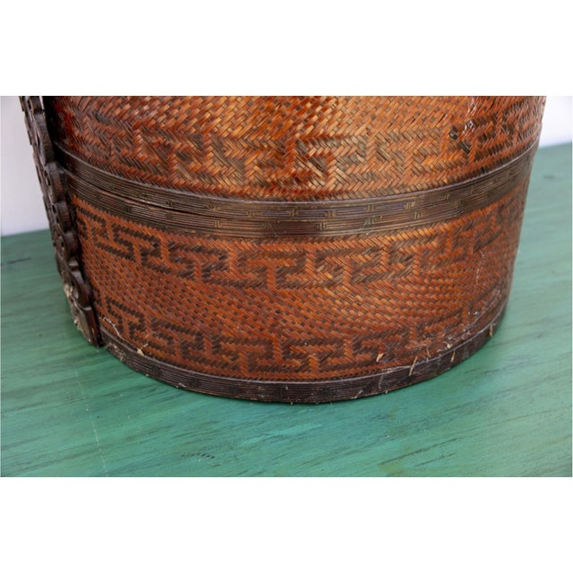 Antique Chinese Woven Bamboo Wedding Basket For Sale In New York - Image 6 of 14