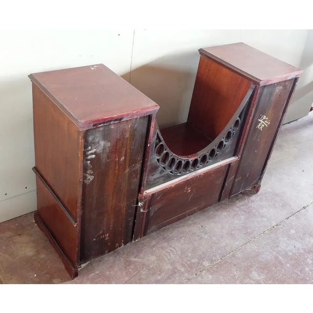 Antique English Mahogany Chest of Drawers For Sale - Image 4 of 7
