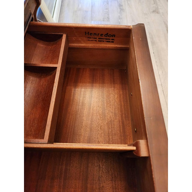 Vintage Henredon Louis XV Style Burled Bombe Chest/Dresser For Sale - Image 14 of 14