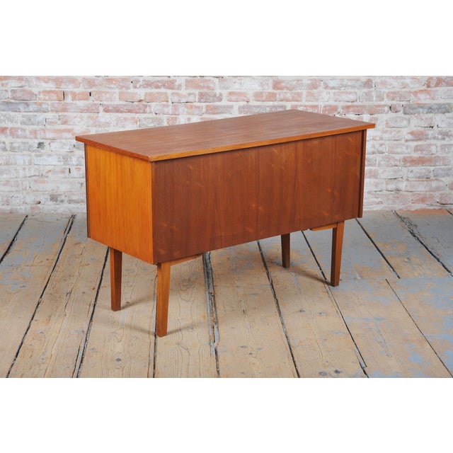 Mid-Century Writing Desk in Mahogany Veneer, Czech, 1950 For Sale - Image 6 of 13