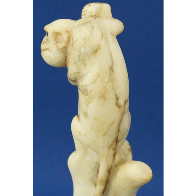 Qing Dynasty Qianlong Marble Monkey Sculpture with Jasper Eyes, China, Late 1800s For Sale - Image 10 of 18