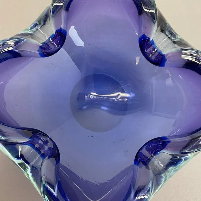 Heavy Blue Murano Glass Shell Bowl or Ashtray, Italy, 1970s For Sale - Image 12 of 17